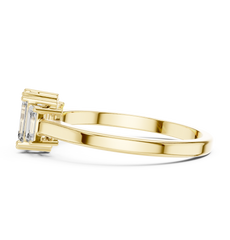 Zahra Three stone Ring