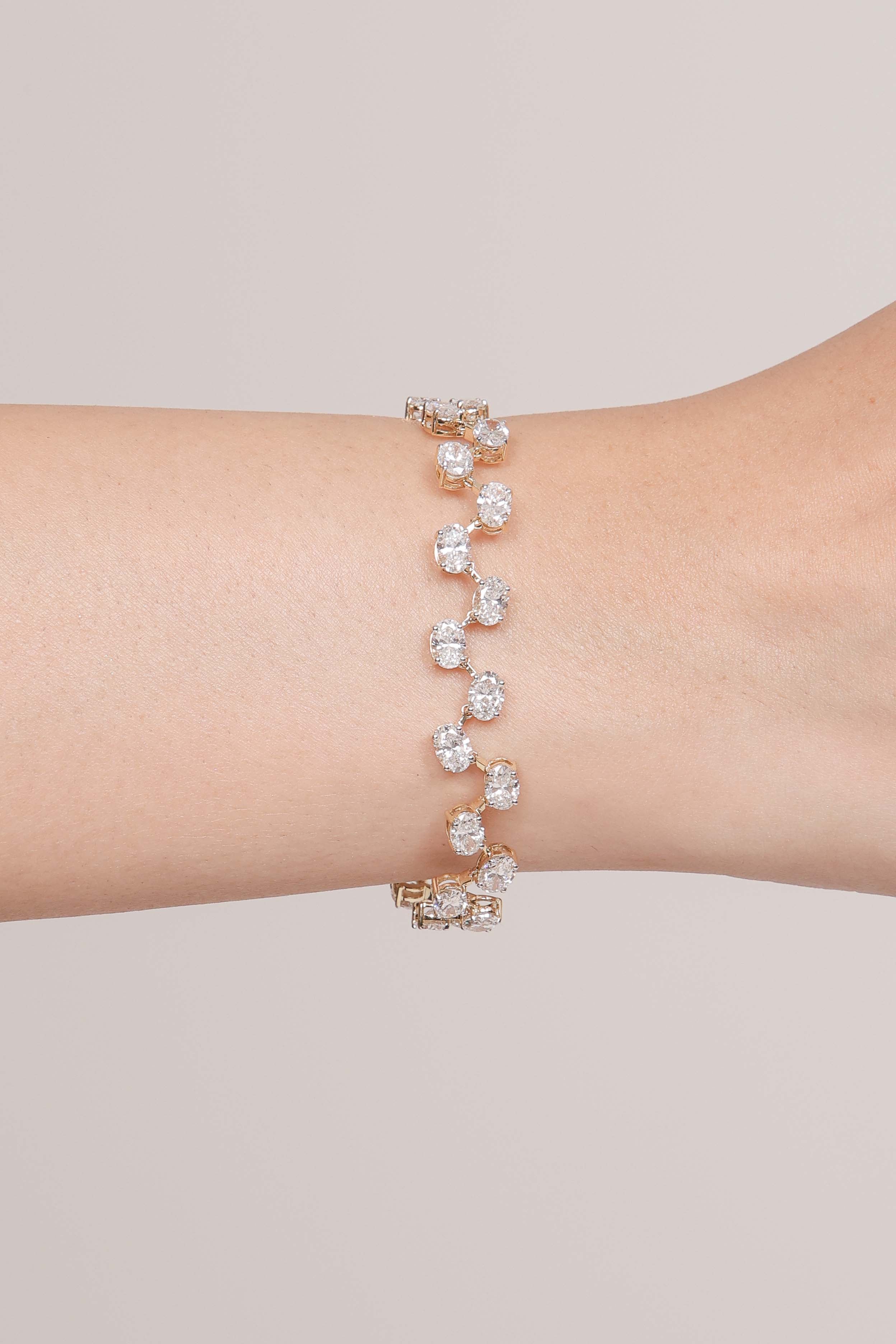 Oval Lumière Diamond Bracelet