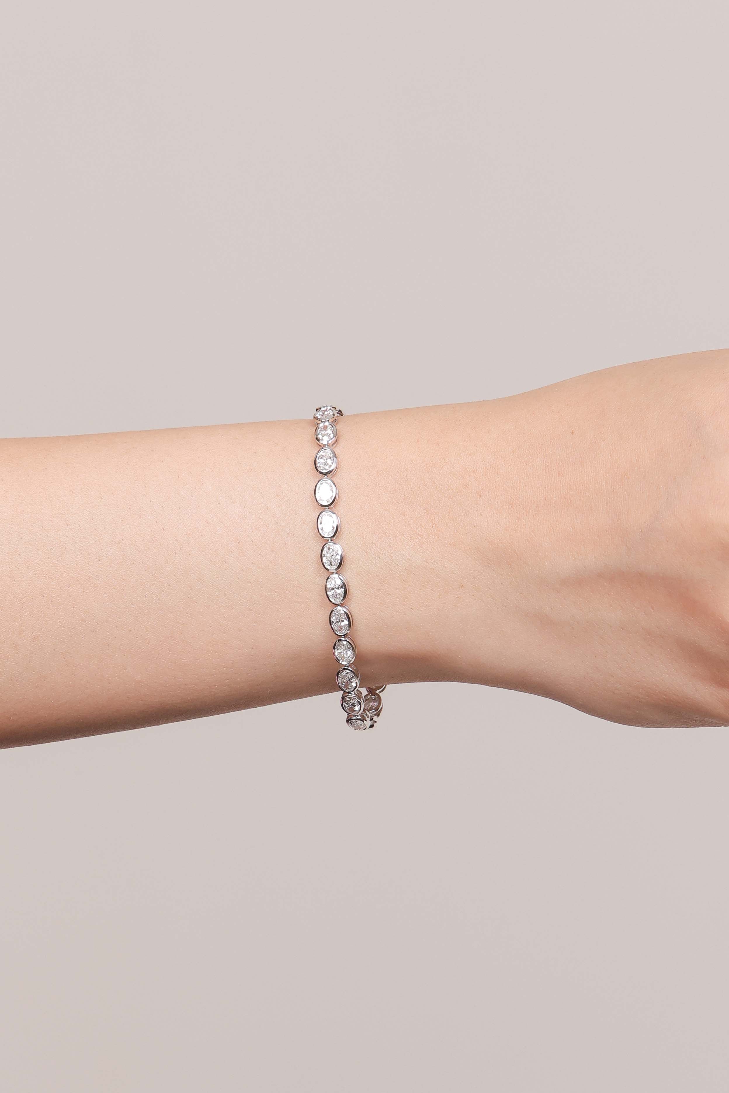 Lune Ovalé Diamond Bracelet