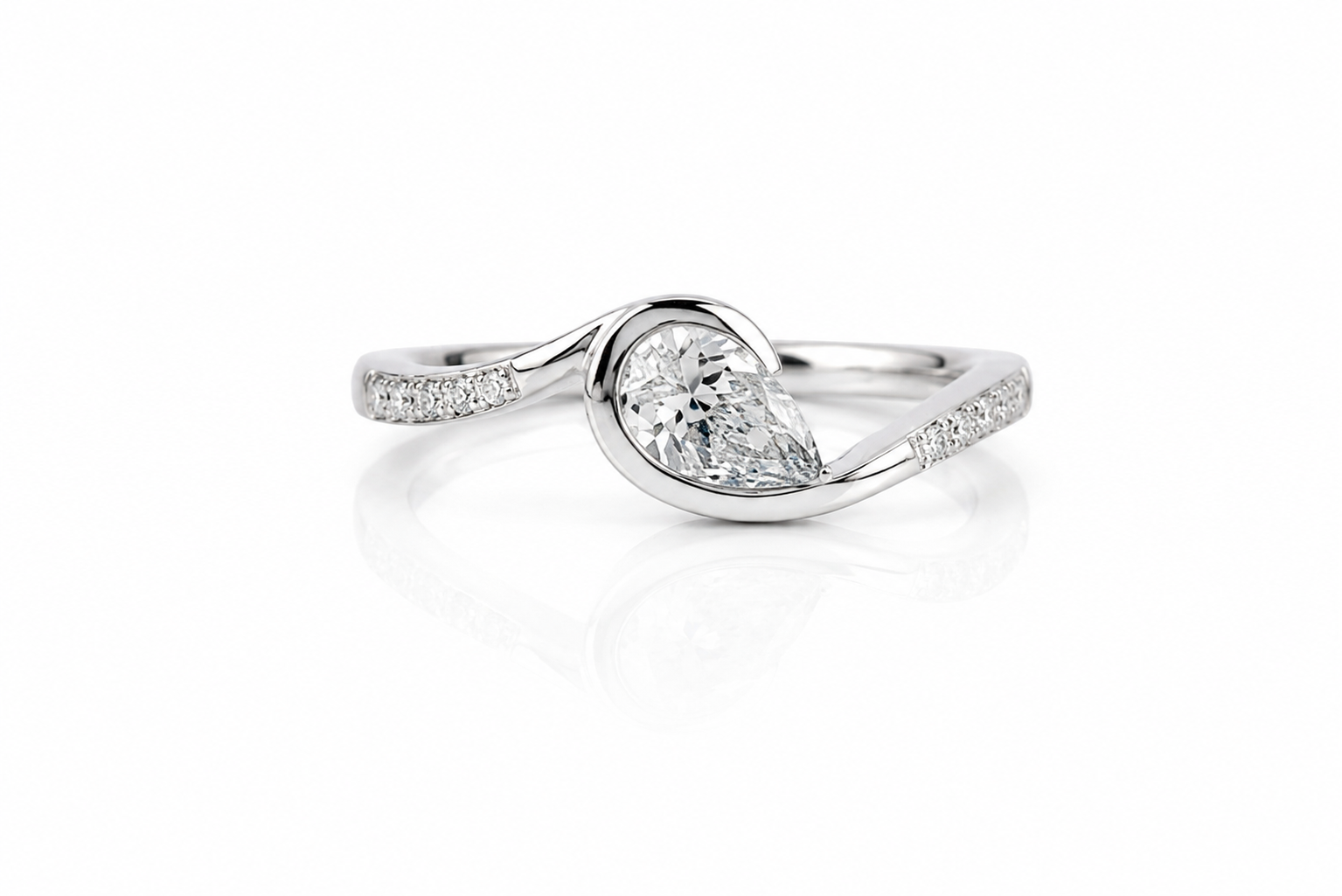 Pear Twist Ring