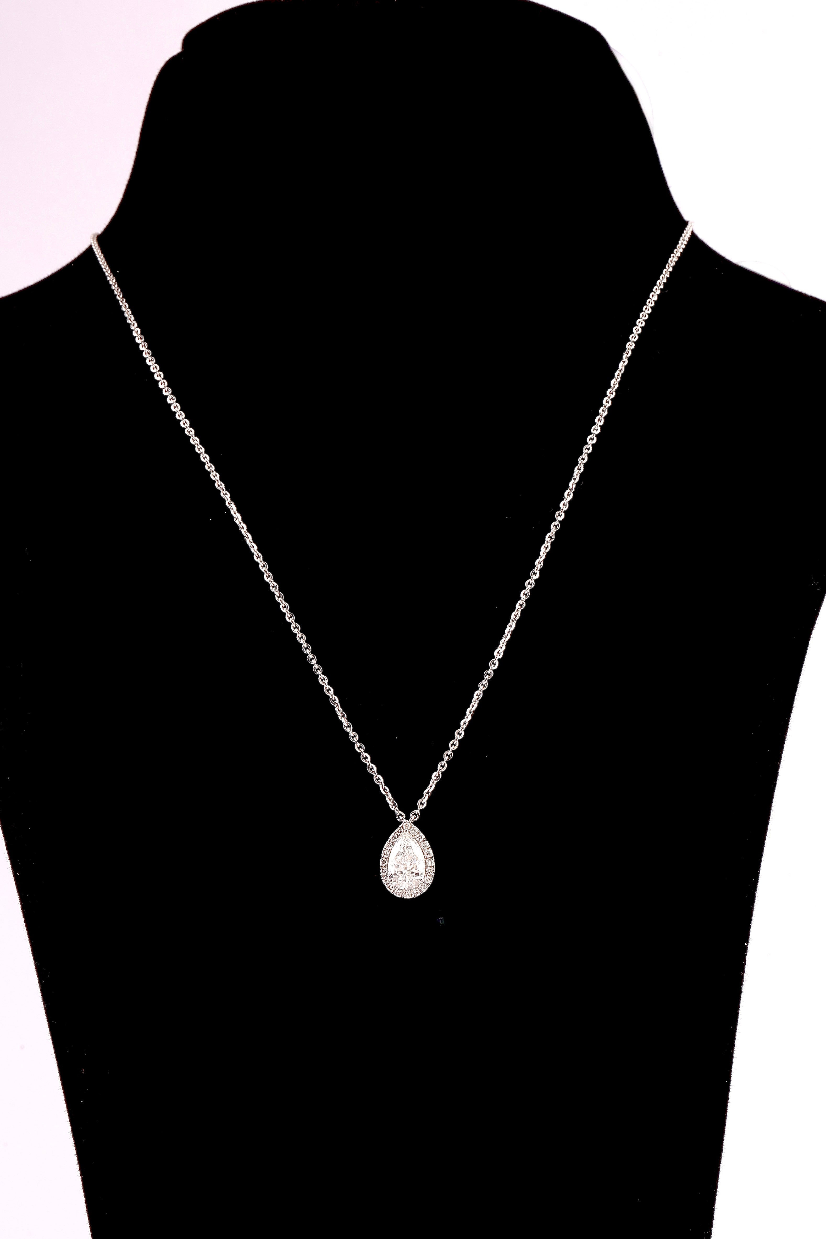 Aurreva Teardrop Halo Luxe Pendant – Pear 1.25 ctw