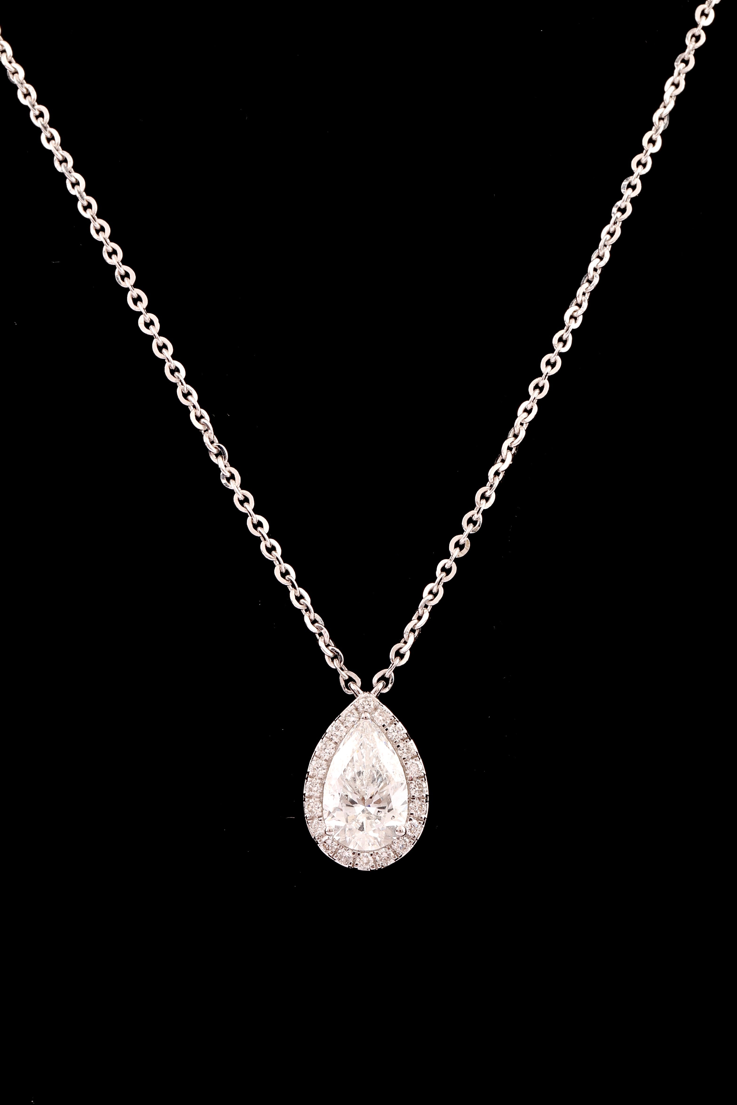 Aurreva Teardrop Halo Luxe Pendant – Pear 1.25 ctw