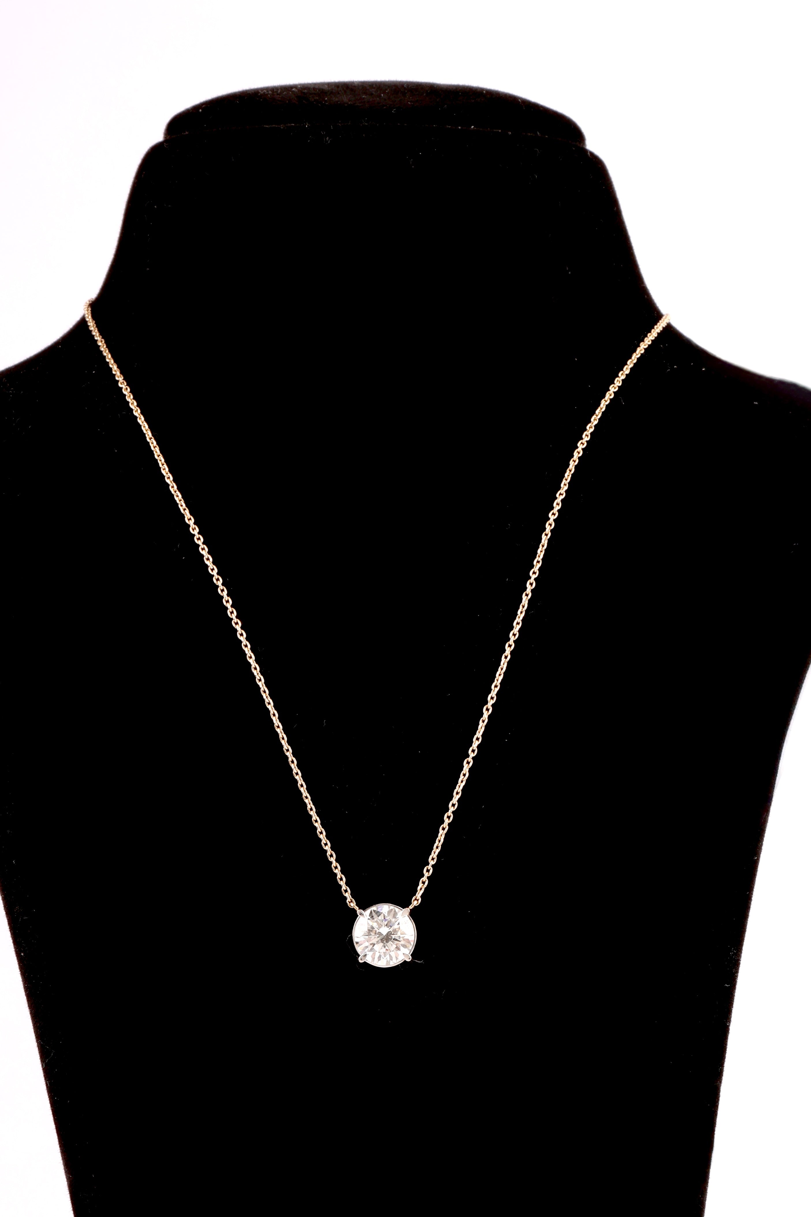 Aurreva Luna Classic Pendant - Round 3 ctw