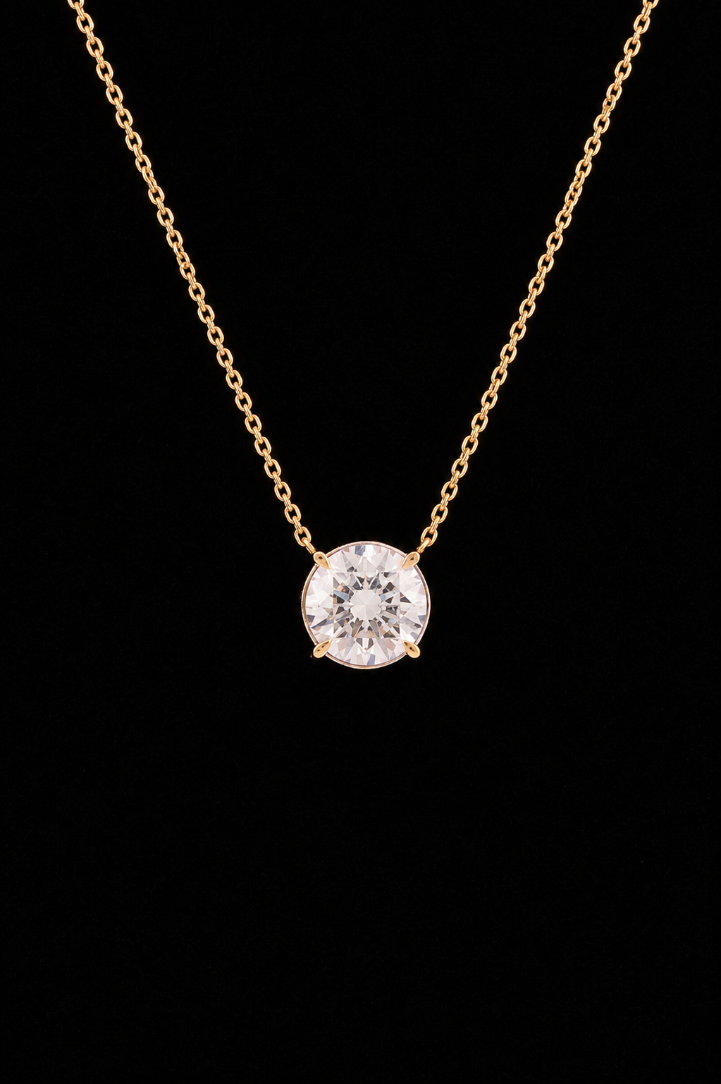 Aurreva Luna Classic Pendant - Round 4 ctw