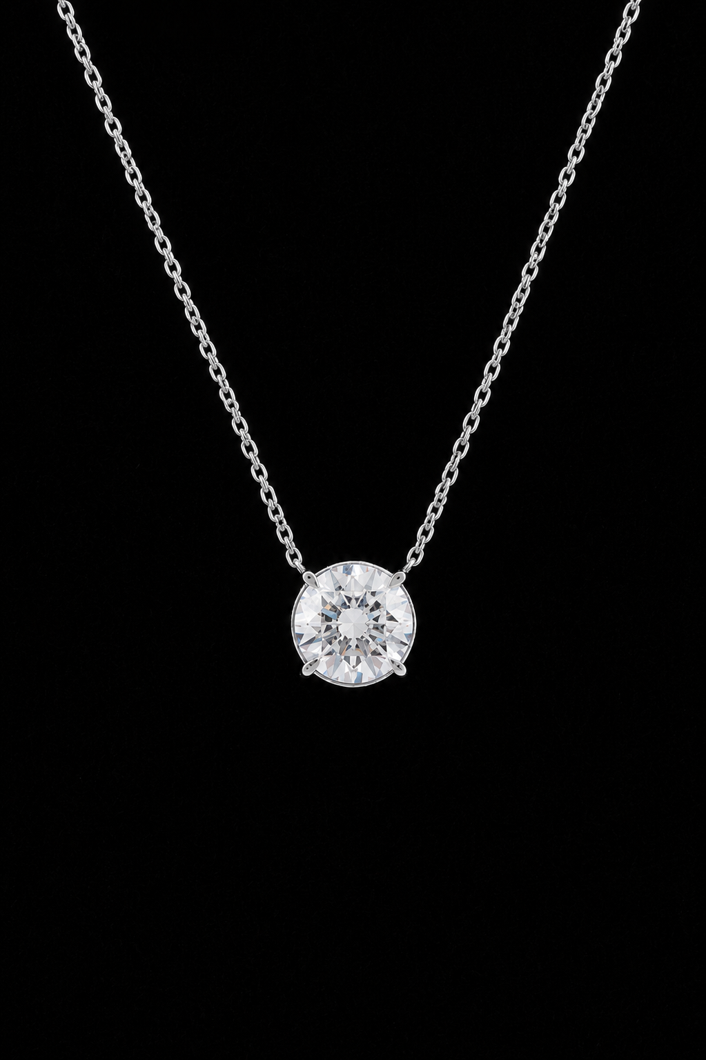 Aurreva Luna Classic Pendant - Round .5 ctw