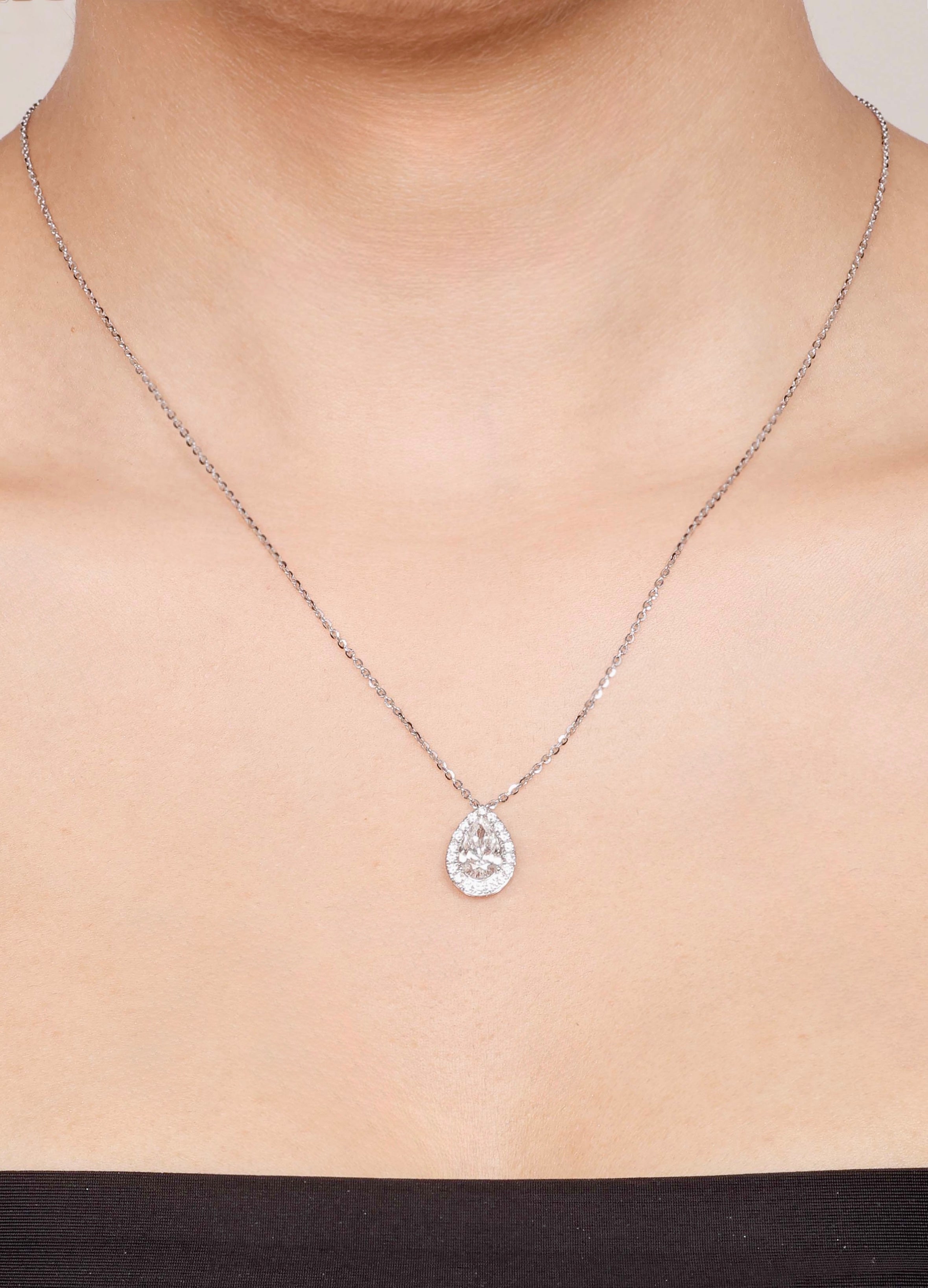 Aurreva Teardrop Halo Luxe Pendant – Pear 1.25 ctw
