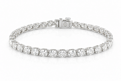 Linea Luxe Diamond Bracelet