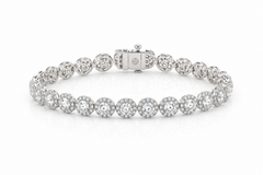 Halo Royale Diamond Bracelet
