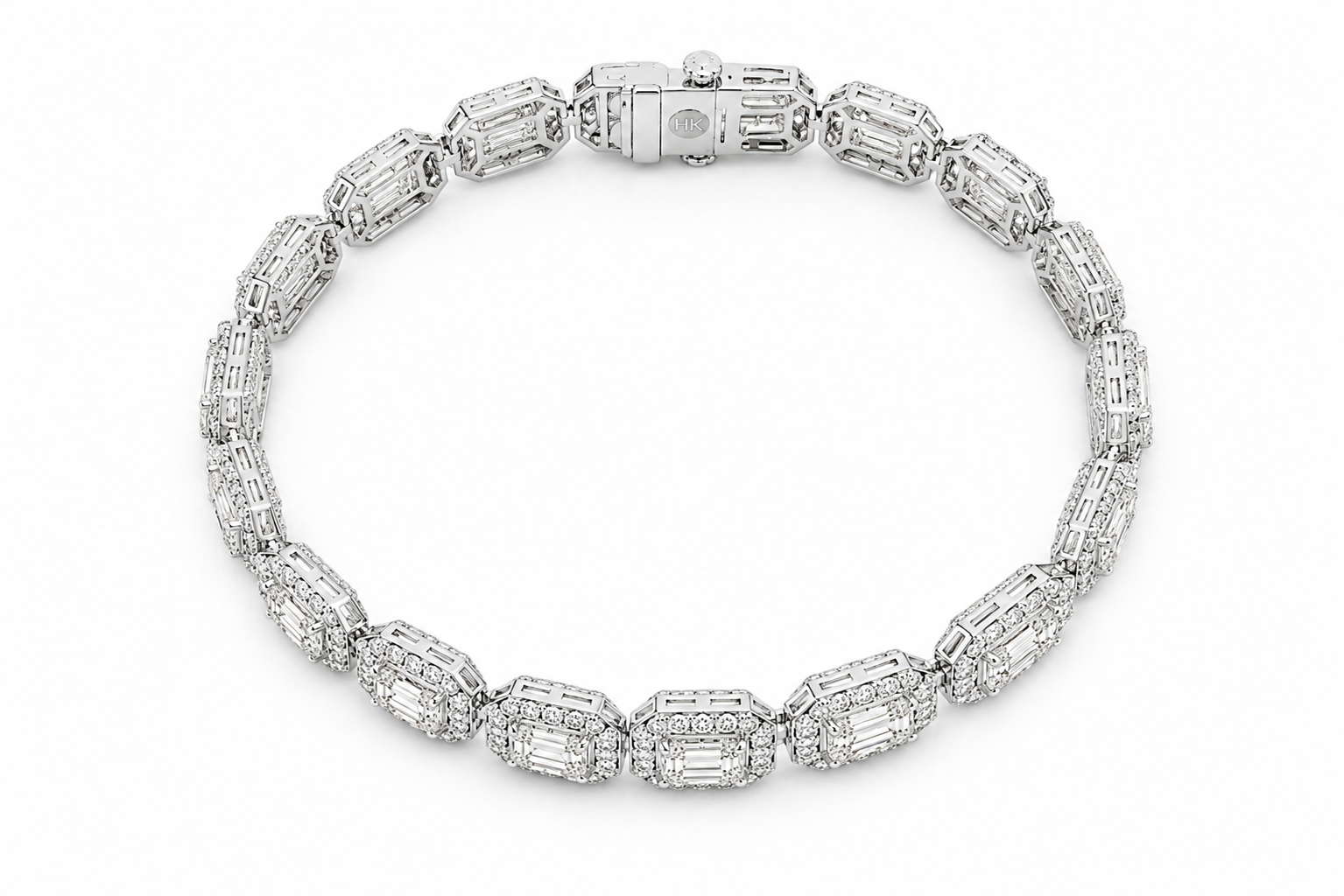 Halo Éminence Diamond Bracelet