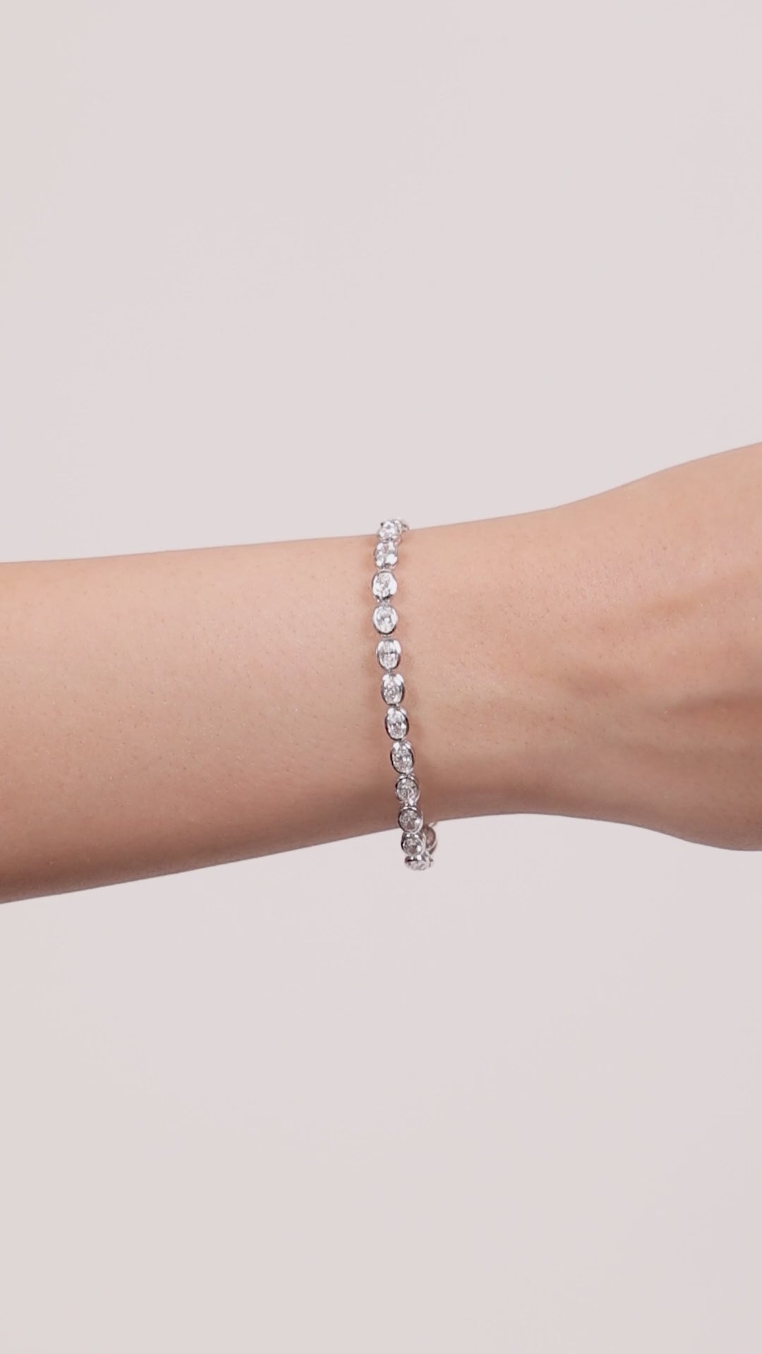 Lune Ovalé Diamond Bracelet