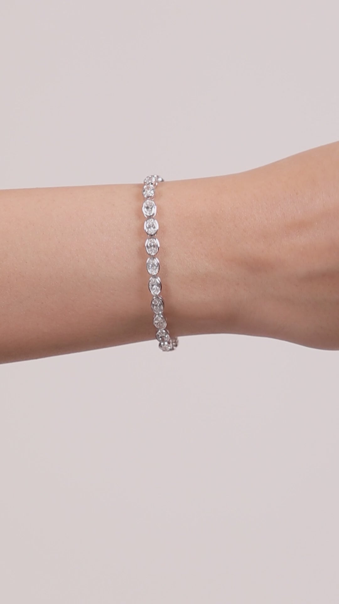 Luna Oval Bezel Bracelet